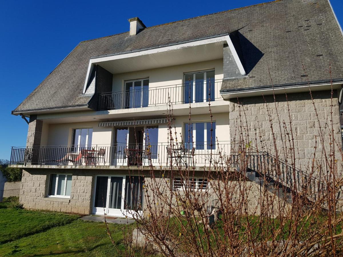Les Balcons Du Tregor Bed & Breakfast Ланьон Екстериор снимка