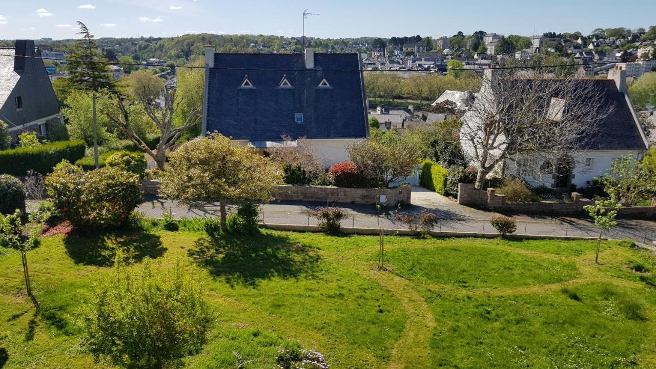 Les Balcons Du Tregor Bed & Breakfast Ланьон Екстериор снимка